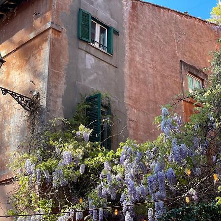 Suite La Chiostrina Al Cedro Rome Exterior photo